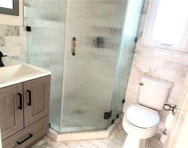 425 S Catalina Avenue - Photo Thumbnail 12