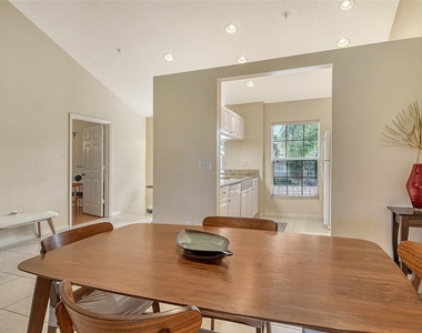 8370 Wingate Drive - Photo Thumbnail 13