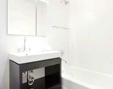 25 Washington Street - Photo Thumbnail 6