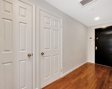 89th Avenue - Photo Thumbnail 14