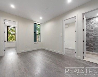 697 Dekalb Ave - Photo Thumbnail 5