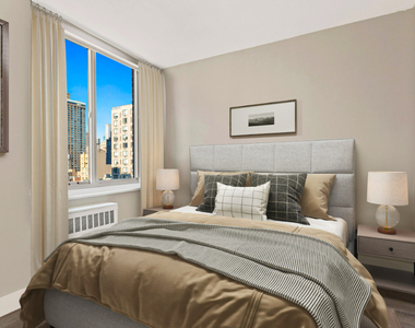 Second Avenue - Photo Thumbnail 1
