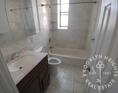 1215 Myrtle Avenue - Photo Thumbnail 3