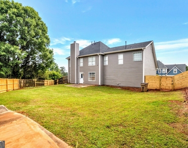 8008 Clearview Circle - Photo Thumbnail 26