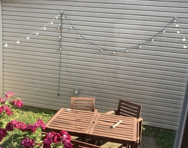 2863 W Belden Avenue - Photo Thumbnail 3