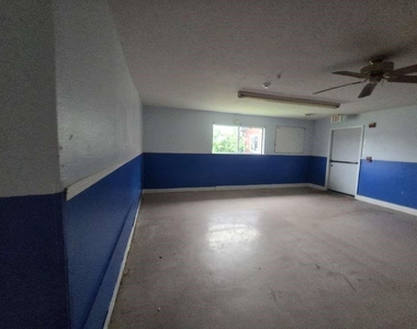 830 Stonyridge Street - Photo Thumbnail 3