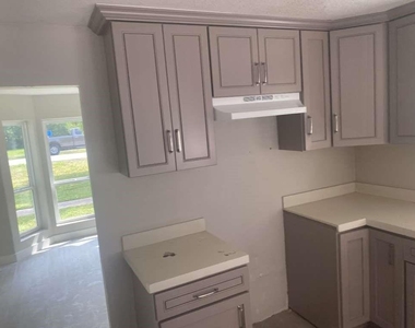 529 Brandon Road - Photo Thumbnail 8