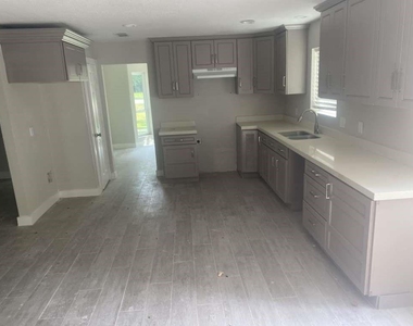 529 Brandon Road - Photo Thumbnail 7