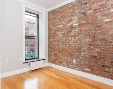 202 East 13th Street - Photo Thumbnail 3