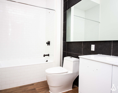 783 Knickerbocker Avenue - Photo Thumbnail 4