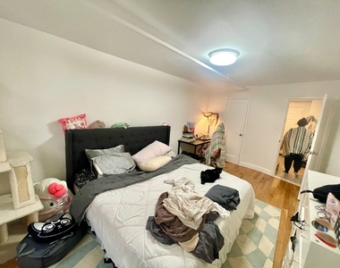 31-39 32nd Street - Photo Thumbnail 8