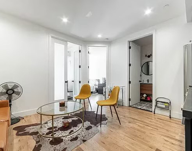 1267 Herkimer Street - Photo Thumbnail 7