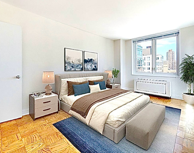 400 East 71st Street - Photo Thumbnail 1