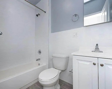 469 Central Avenue - Photo Thumbnail 4