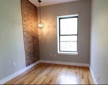 321 Putnam Avenue - Photo Thumbnail 7