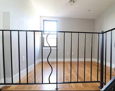 321 Putnam Avenue - Photo Thumbnail 10