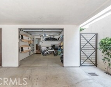 214 Marguerite Avenue - Photo Thumbnail 20