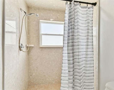16033 Gulf Boulevard - Photo Thumbnail 51
