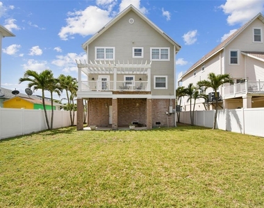 16033 Gulf Boulevard - Photo Thumbnail 82