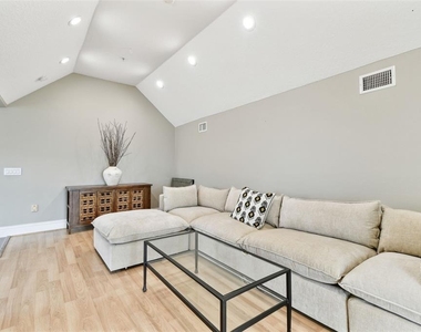 16033 Gulf Boulevard - Photo Thumbnail 64