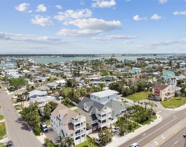 16033 Gulf Boulevard - Photo Thumbnail 88