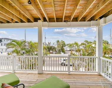 16033 Gulf Boulevard - Photo Thumbnail 32