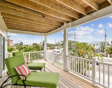 16033 Gulf Boulevard - Photo Thumbnail 28