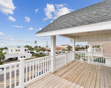 16033 Gulf Boulevard - Photo Thumbnail 66