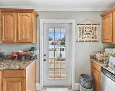 16033 Gulf Boulevard - Photo Thumbnail 20