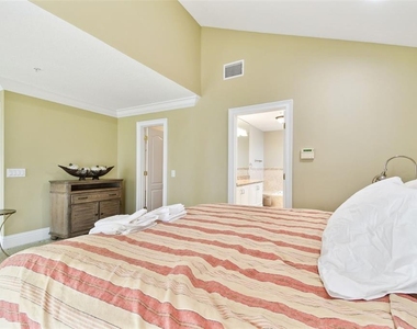 16033 Gulf Boulevard - Photo Thumbnail 36