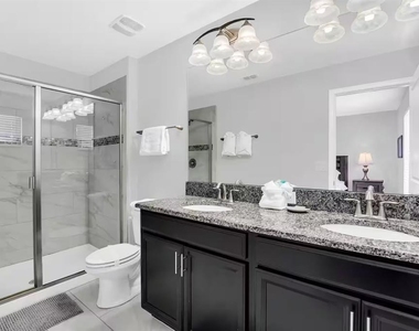5504 Solterra Circle - Photo Thumbnail 20