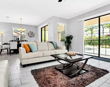 5504 Solterra Circle - Photo Thumbnail 7