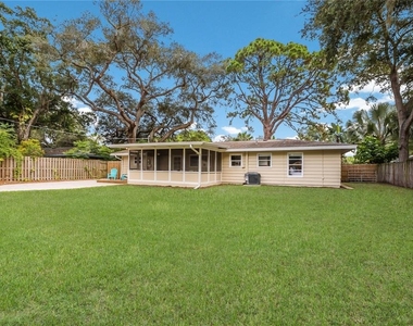 2266 Clematis Street - Photo Thumbnail 19