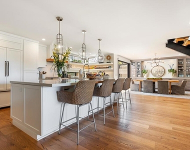 5080 Carlsbad Blvd - Photo Thumbnail 6