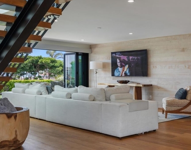 5080 Carlsbad Blvd - Photo Thumbnail 13