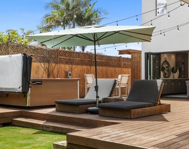 5080 Carlsbad Blvd - Photo Thumbnail 45