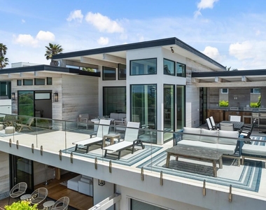 5080 Carlsbad Blvd - Photo Thumbnail 27