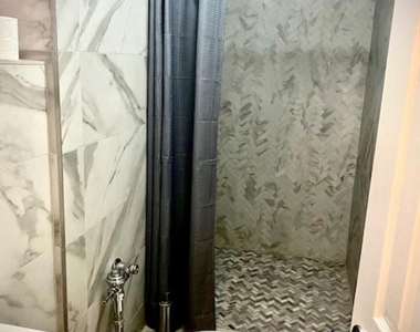 238 E 82nd Street - Photo Thumbnail 3