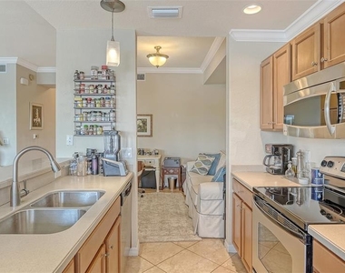 7803 Grand Estuary Trail - Photo Thumbnail 18