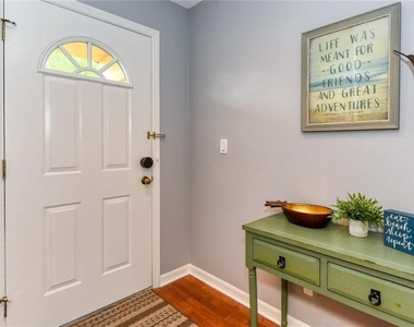 5652 Ashton Lake Drive - Photo Thumbnail 5