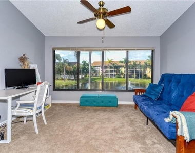 5652 Ashton Lake Drive - Photo Thumbnail 10