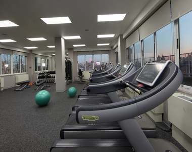 424 West End Avenue - Photo Thumbnail 7