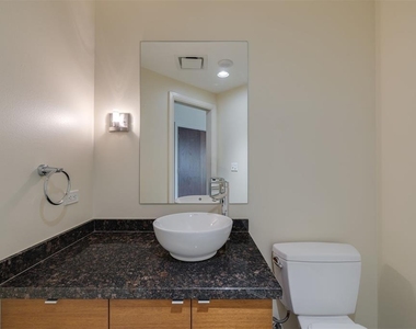 5900 Mosteller Drive - Photo Thumbnail 9