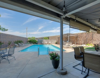 5900 Mosteller Drive - Photo Thumbnail 23