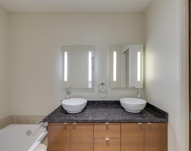 5900 Mosteller Drive - Photo Thumbnail 12