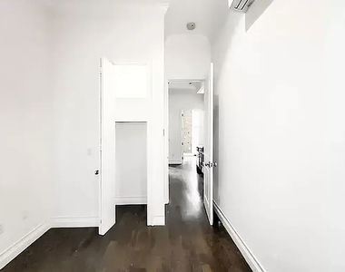 350 3rd Avenue - Photo Thumbnail 7
