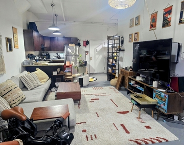 315 Berry Street - Photo Thumbnail 0