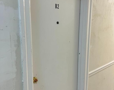 6024 Larchwood Avenue - Photo Thumbnail 1