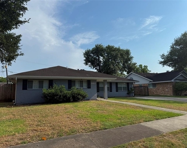 5811 Mcknight Street - Photo Thumbnail 2