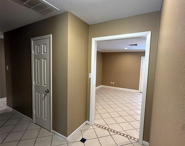 5811 Mcknight Street - Photo Thumbnail 17
